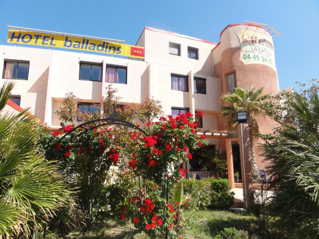 Hotel L'Hacienda Martigues Exterior photo