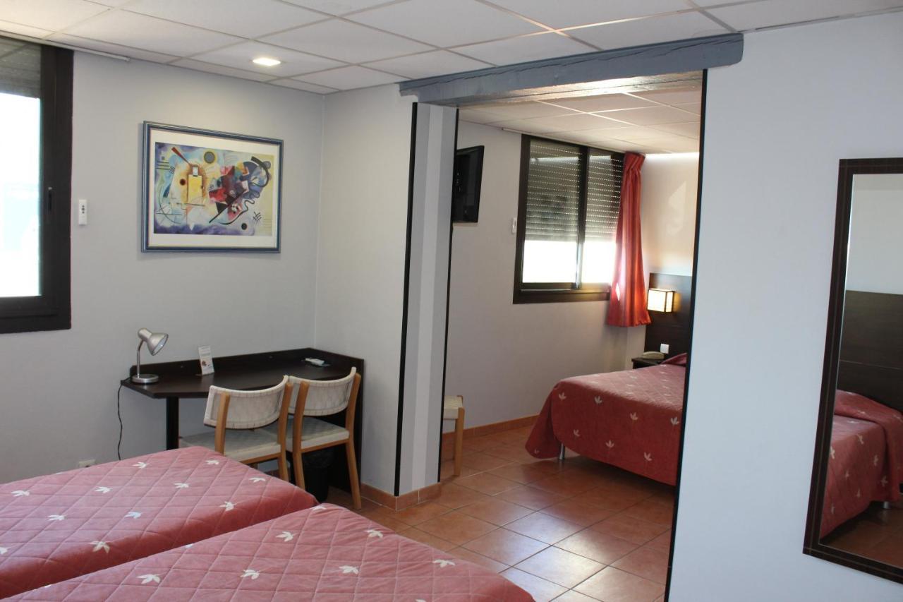 Hotel L'Hacienda Martigues Exterior photo